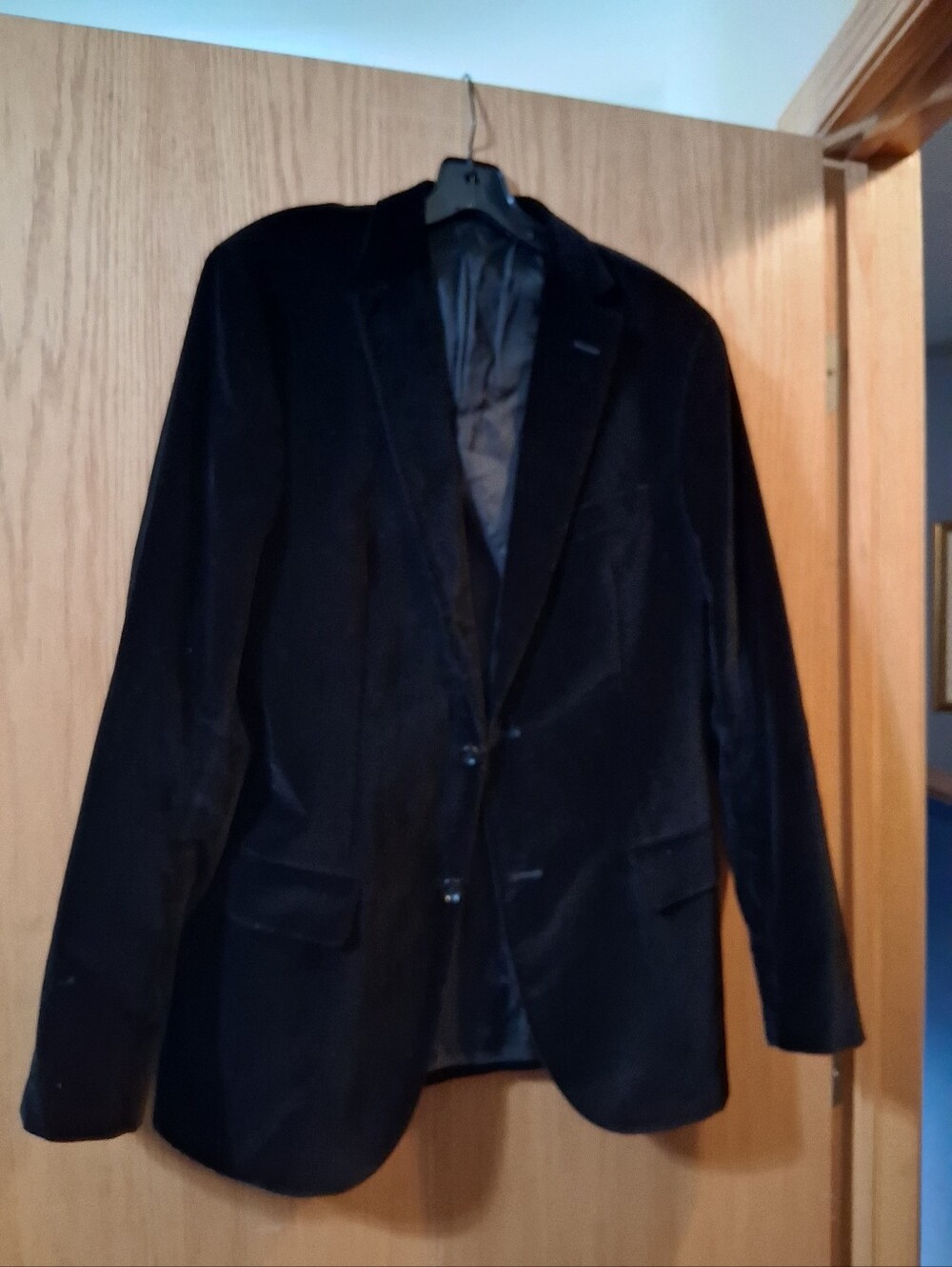 Z Zegna "Light" ,black velvet blazer, slim-fit diffusion line, luxury Italian